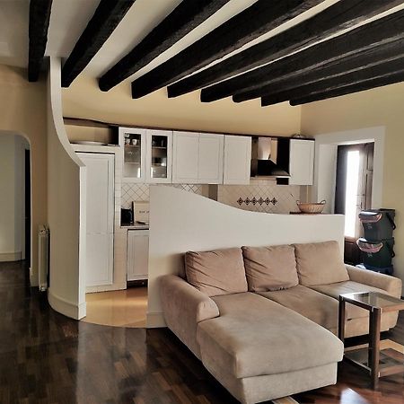 Flora'S House - Ortigia Holidays Syracuse ภายนอก รูปภาพ