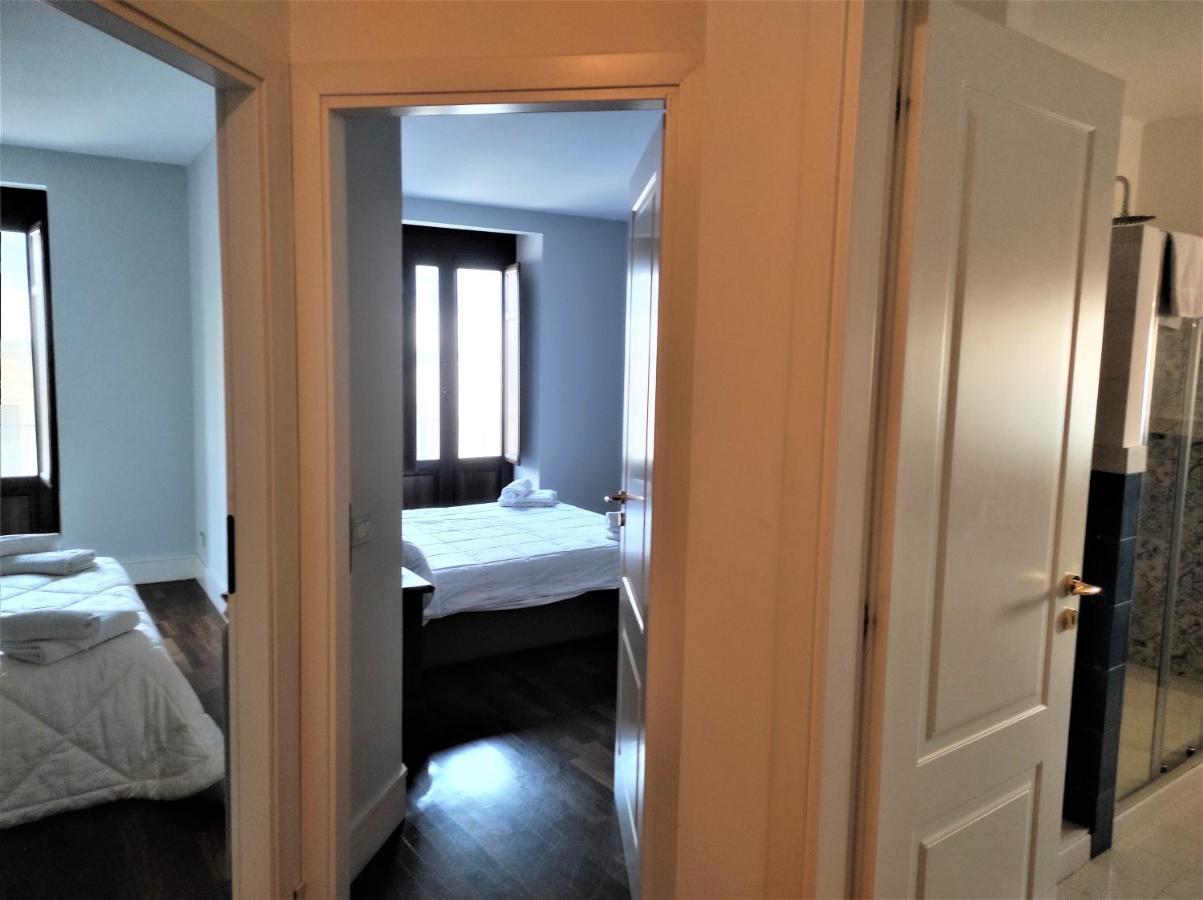 Flora'S House - Ortigia Holidays Syracuse ภายนอก รูปภาพ